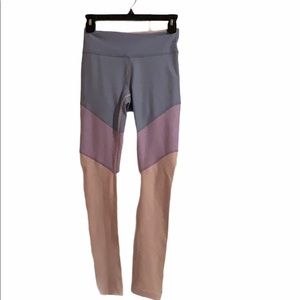 Outdoor Voices Size XS Colorblock Leggings